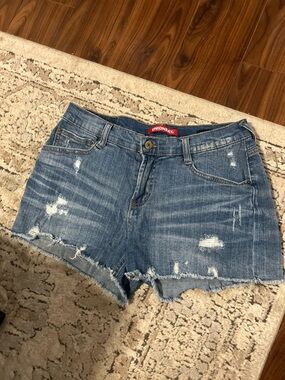 UNIONBAY Vintage boyfriend cut off Jean shorts Size 5 hippie beach